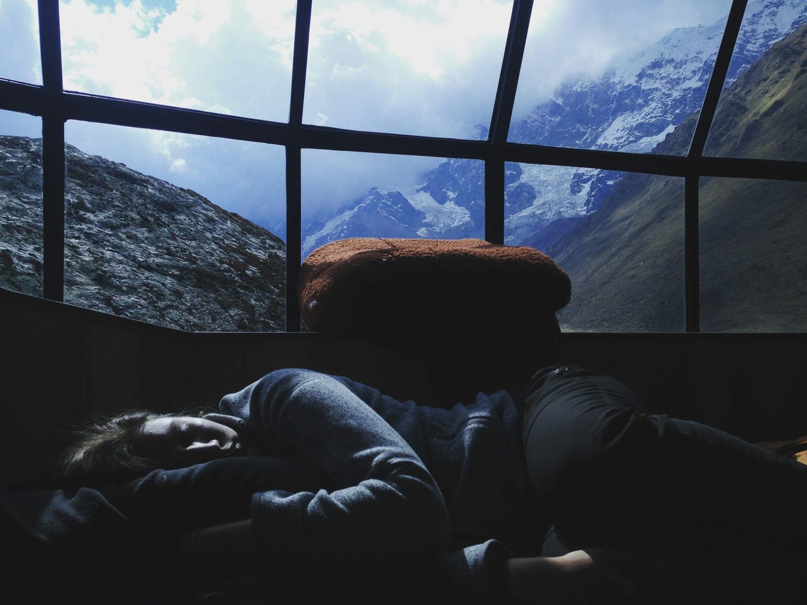 How to Get Out of Bed Safely with Inflammatory Arthritis Morning Stiffness